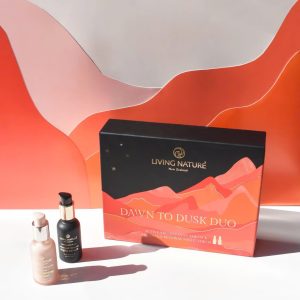 Bộ đôi dưỡng sáng, chống lão hóa Living Nature Dawn to Dusk Duo 10